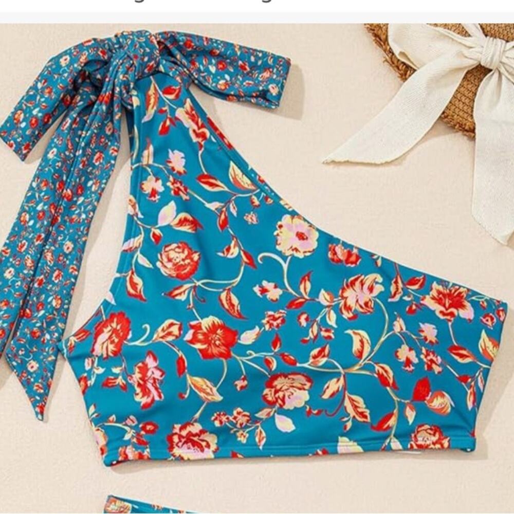 Herseas Women's One Bow Shoulder Bikini Top Size Small Blue & Red Floral NWOT